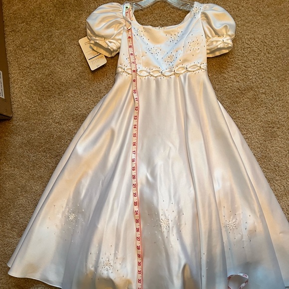 NWT Eden Bridal Flower Girl Dress Satin White Size 4 - Picture 11 of 12